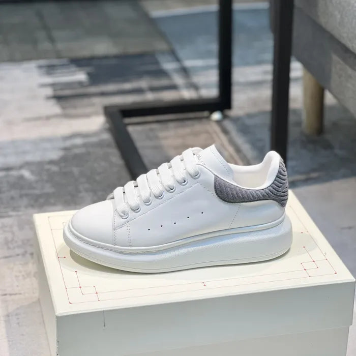 A - SNEAKERS - ThePoshLabel