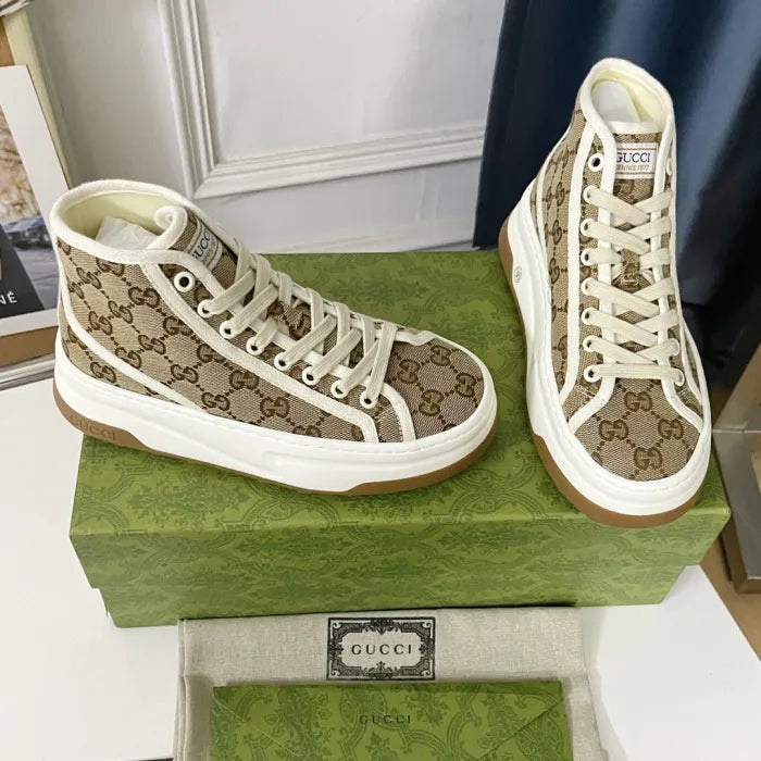 G - SNEAKERS