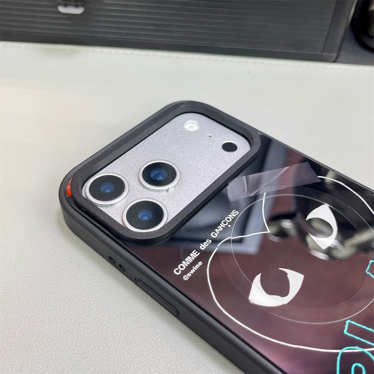 Heart Design x MagSafe iPhone Case