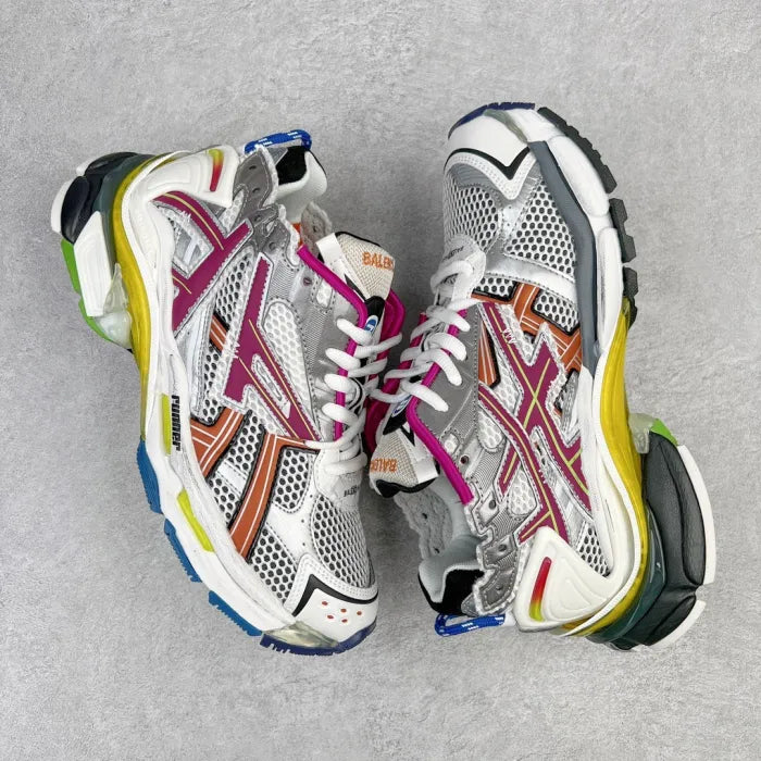 B - SNEAKERS - ThePoshLabel
