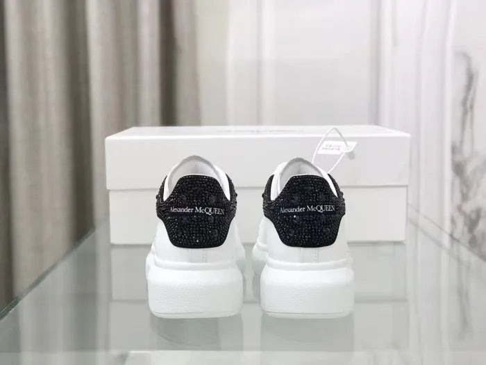 A - SNEAKERS - ThePoshLabel - A / 36