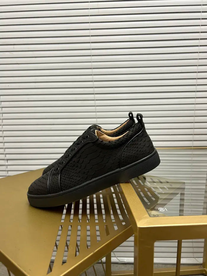 C - SNEAKERS - ThePoshLabel