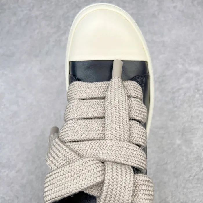 R - SNEAKERS