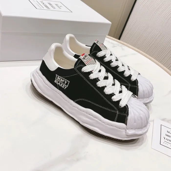 A - SNEAKERS - ThePoshLabel