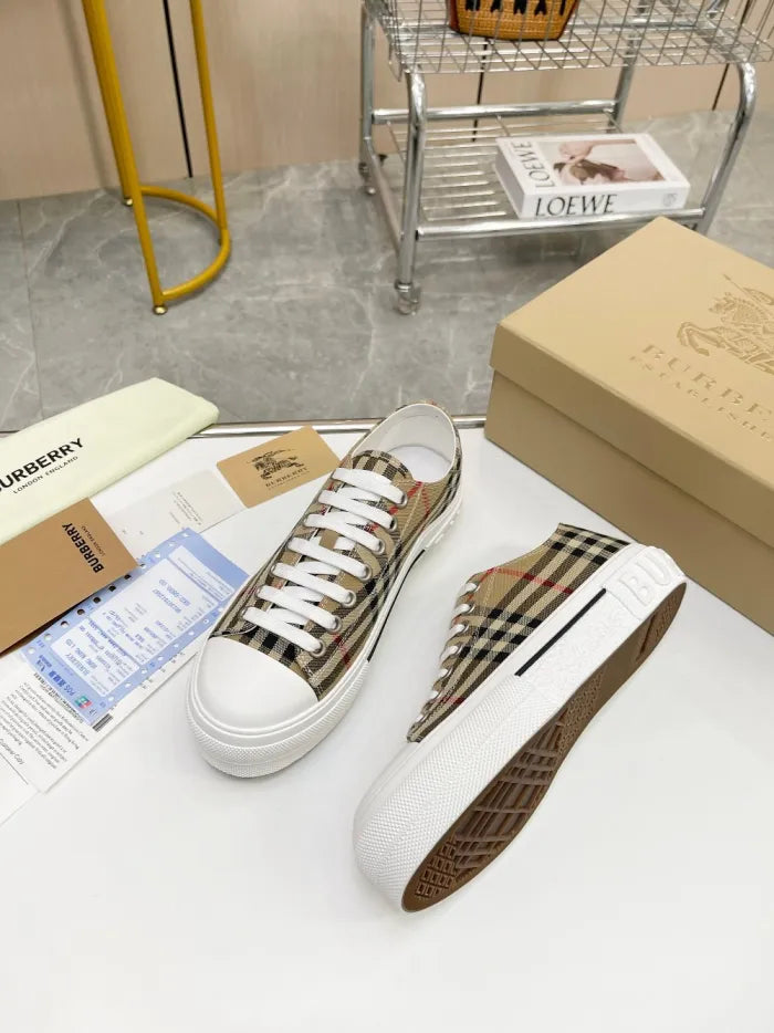 B - SNEAKERS - ThePoshLabel