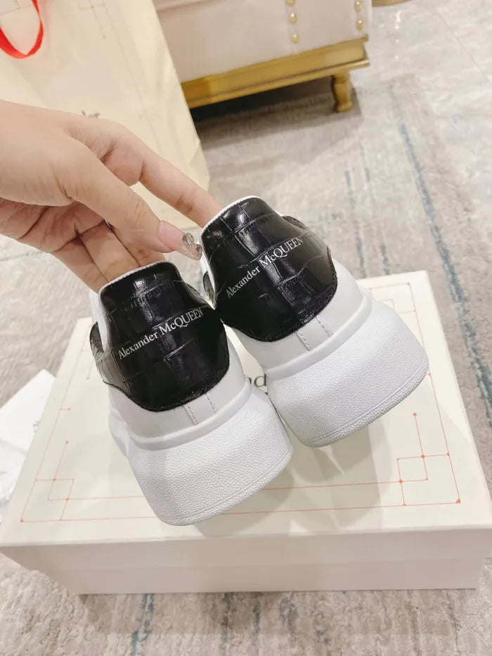 A - SNEAKERS - ThePoshLabel - B / 36