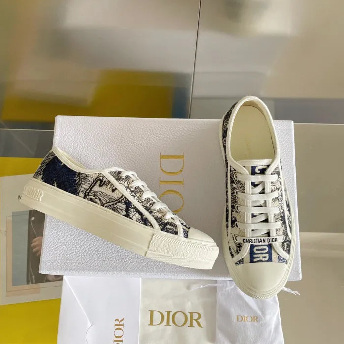 D - SNEAKERS - ThePoshLabel - A / 36