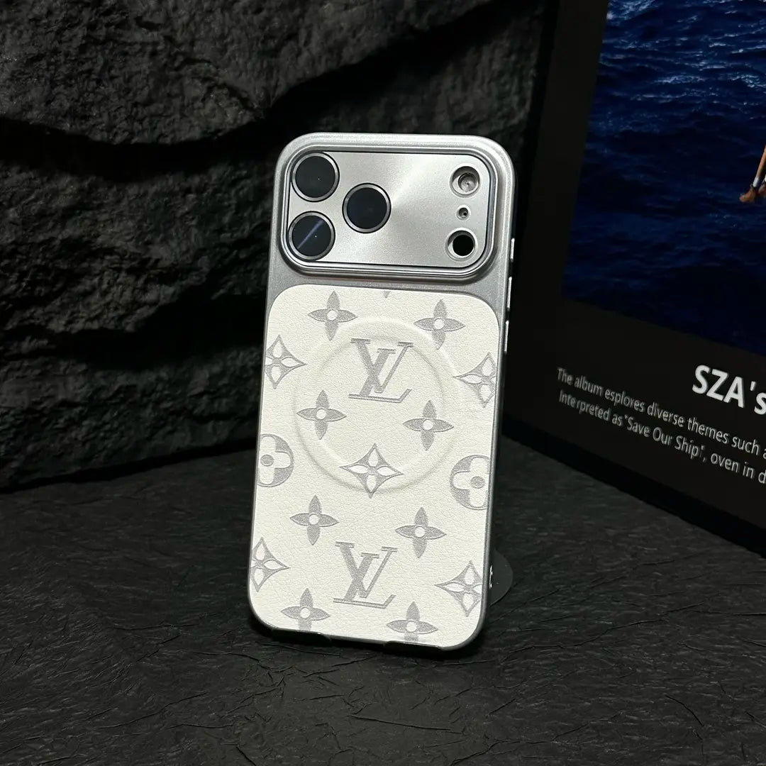 MagSafe Leather iPhone Case β Magnetic Grip & Full Protection