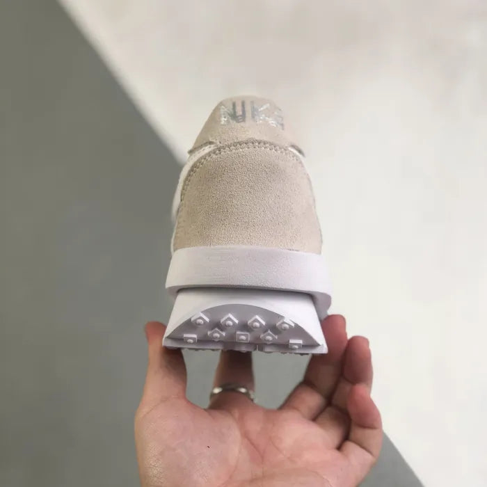 N - SNEAKERS