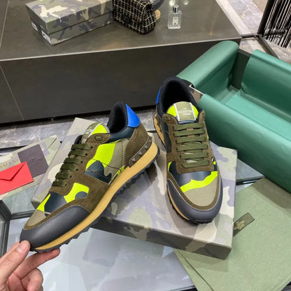 V - SNEAKERS