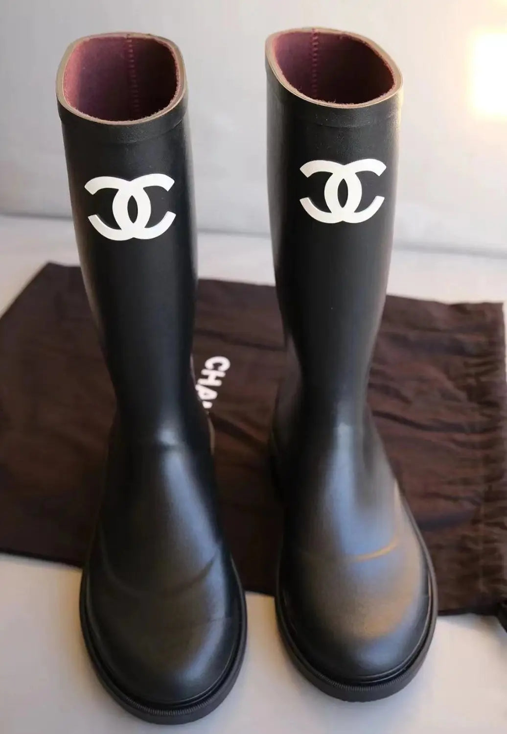 Elegant Classic Waterproof Tall Boots – Timeless Style &amp; Comfort