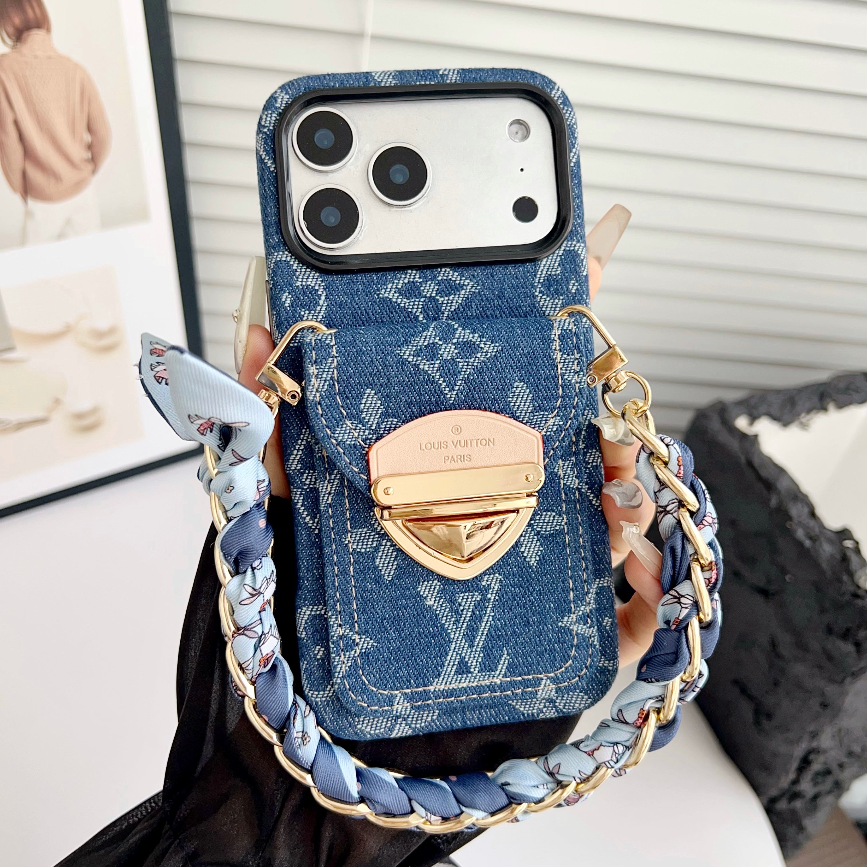 Luxury Crossbody iPhone Case with Card Pocket &amp; Detachable Strap
