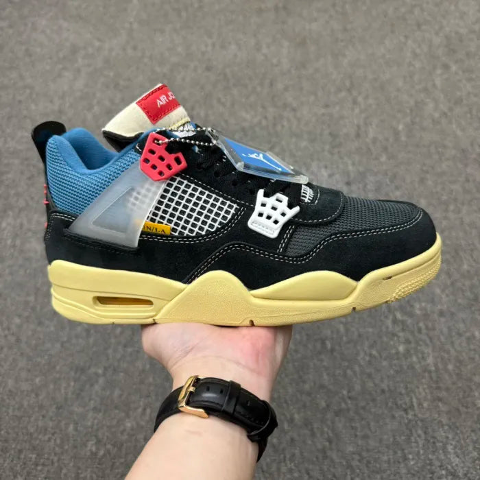N - SNEAKERS