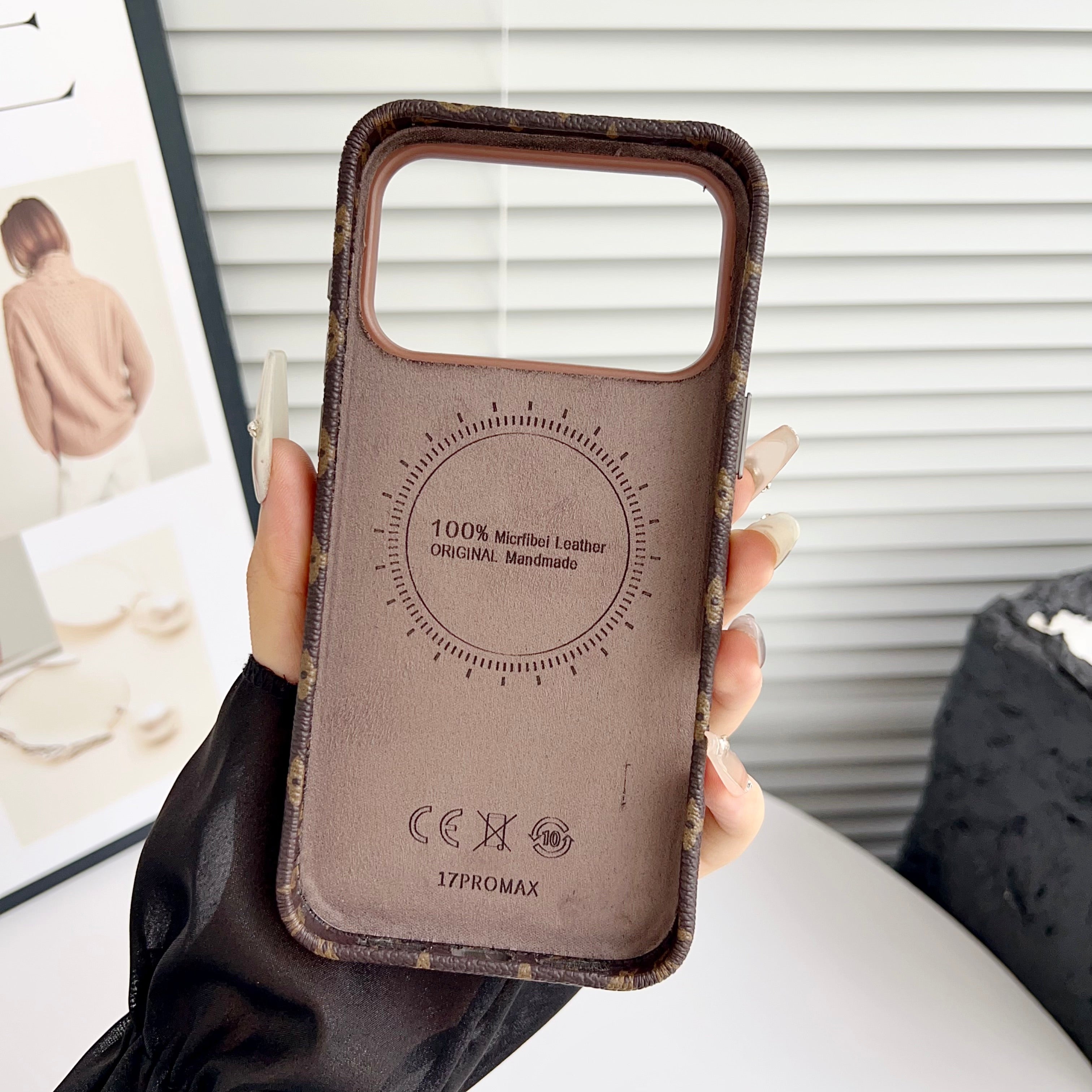 Luxury Crossbody iPhone Case with Card Pocket &amp; Detachable Strap