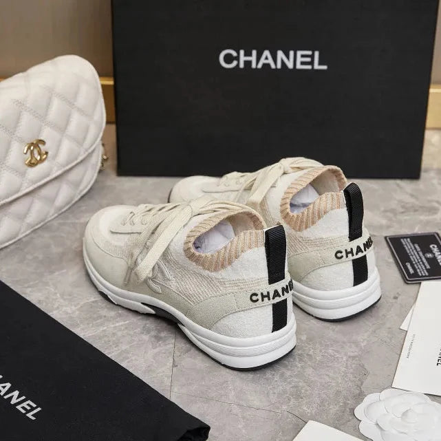 C - SNEAKERS