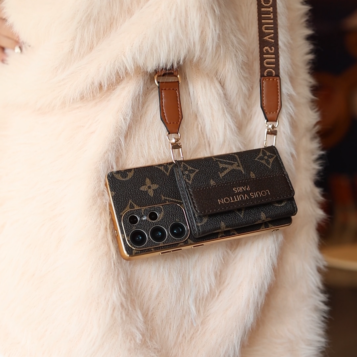 Premium Leather Samsung Case with Card Holder &amp; Wrist Strap
