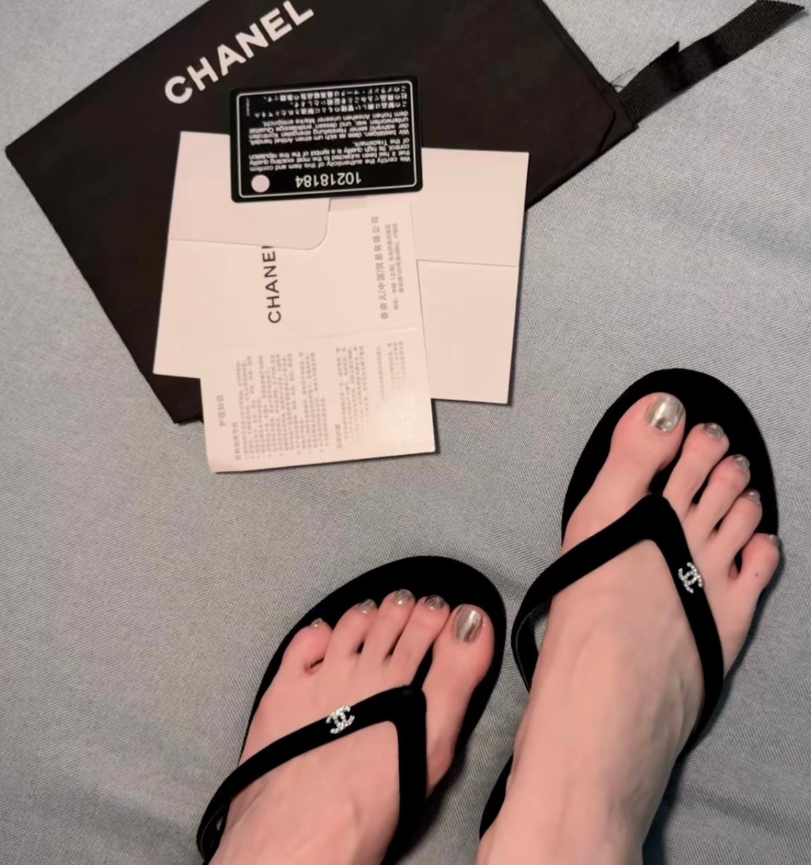 👡 Chic &amp; Comfy Flat Flip Flops
