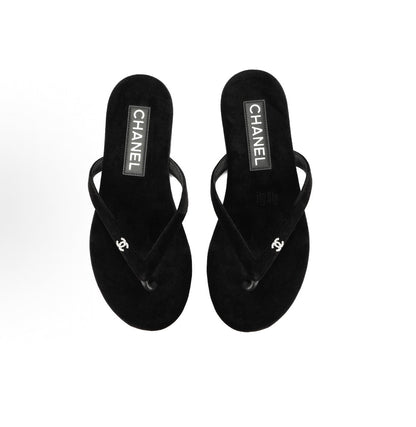 👡 Chic &amp; Comfy Flat Flip Flops