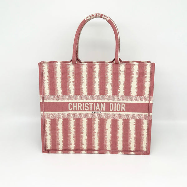 Dior Book Tote Large - A Versatile Fashion Bag That Elevates Your Everyday Style