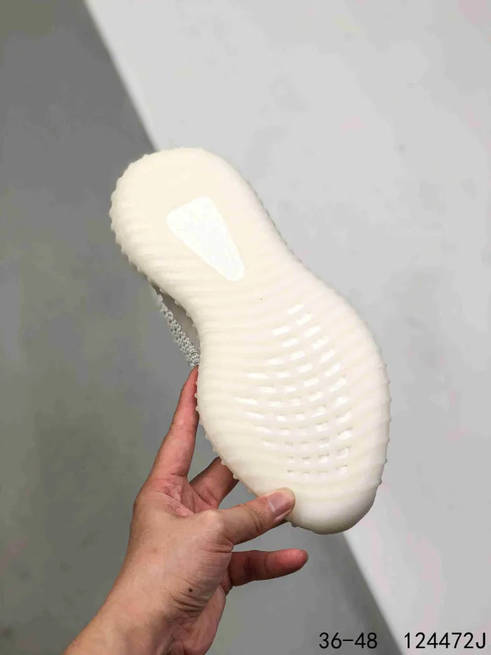 Y - SNEAKERS